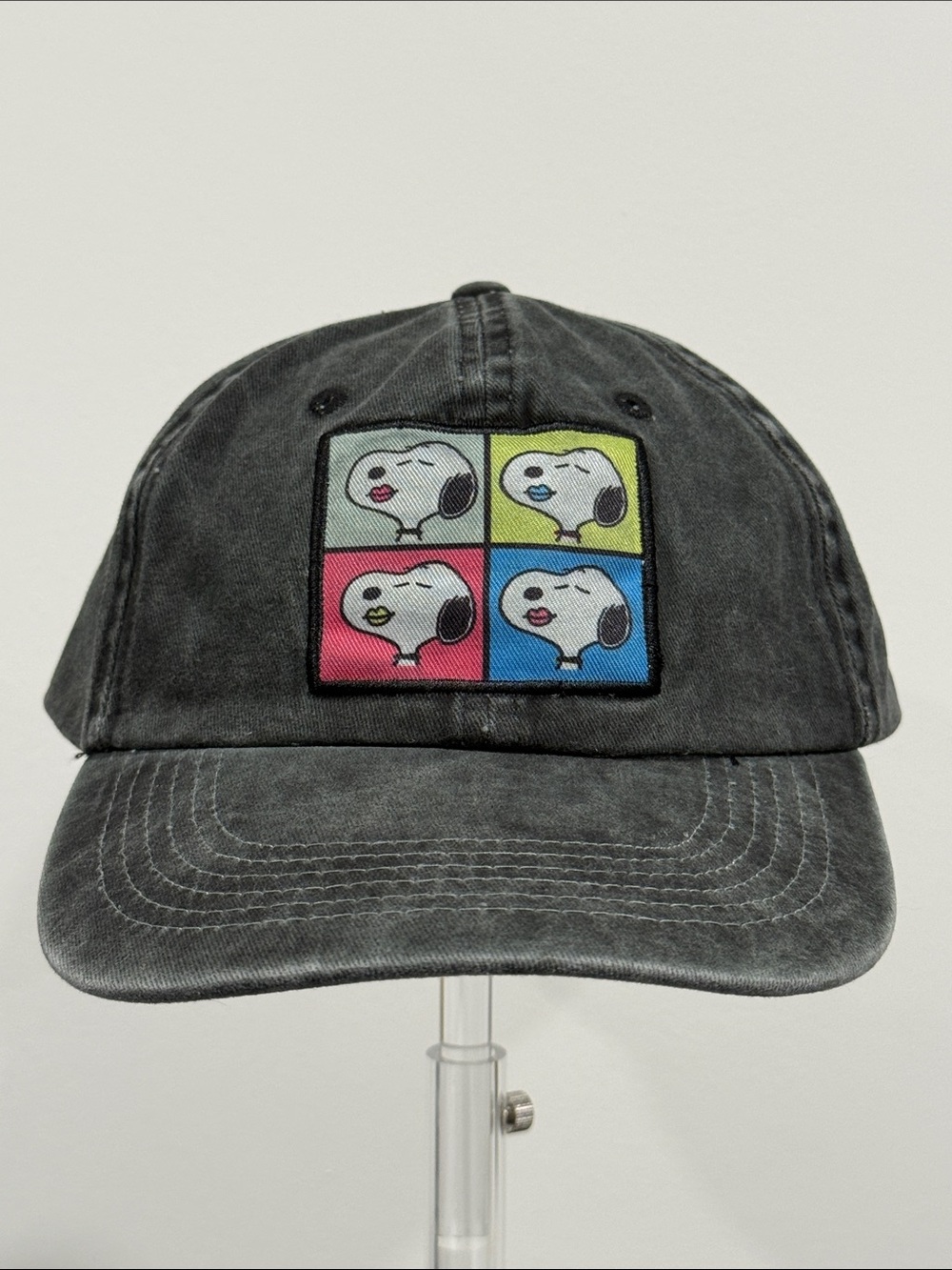 Peanuts Vintage Look Black Snoopy Pop Art Patch Baseball Cap